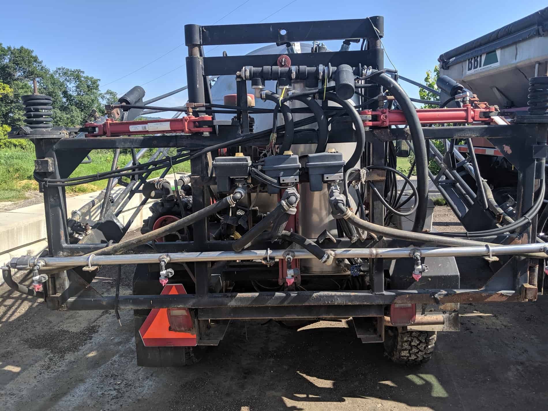 1989 Ford F-350 Field Commander Sprayer