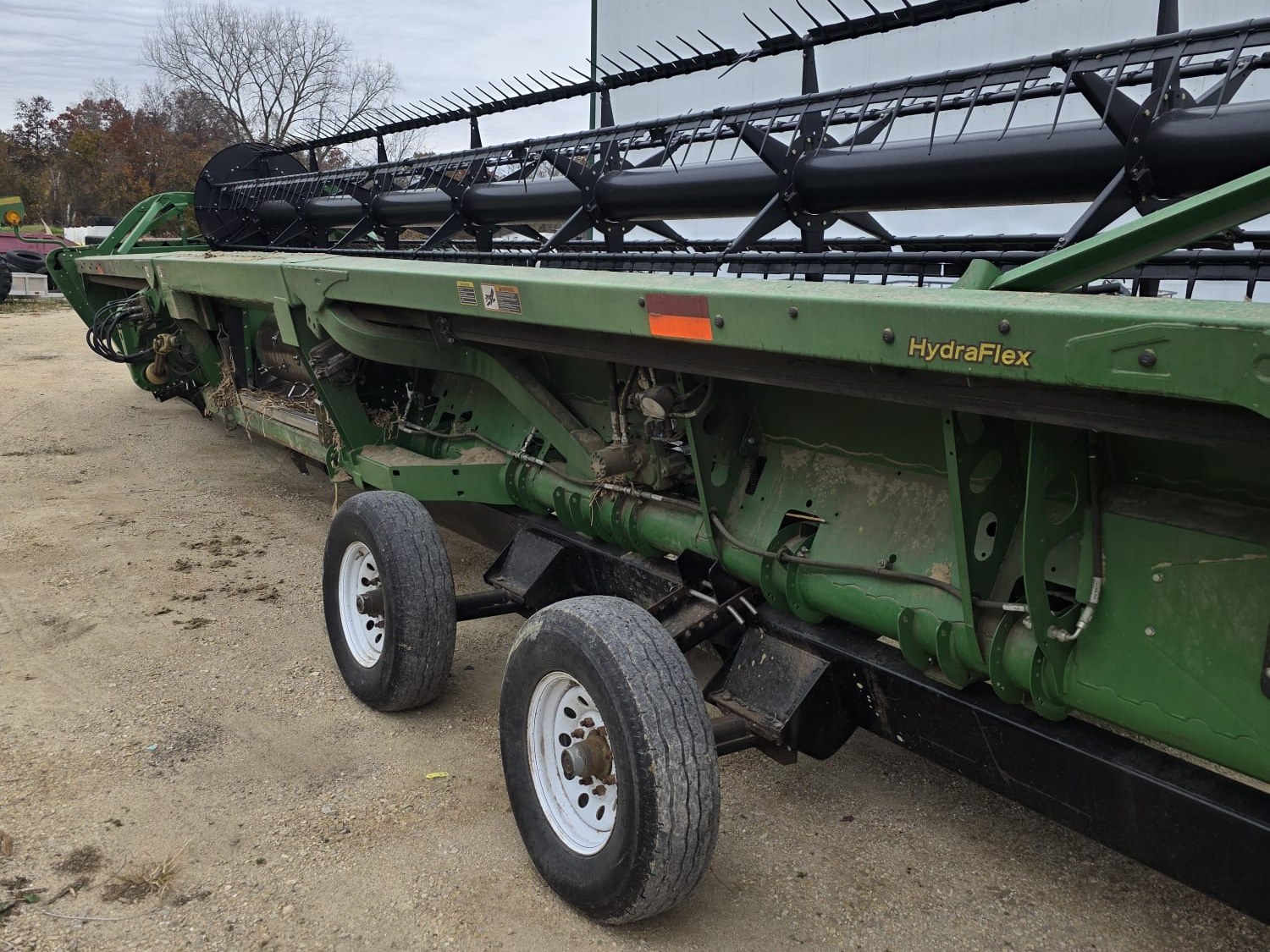 jd-635fd-3 2014 John Deere 635FD HydraFlex Draper