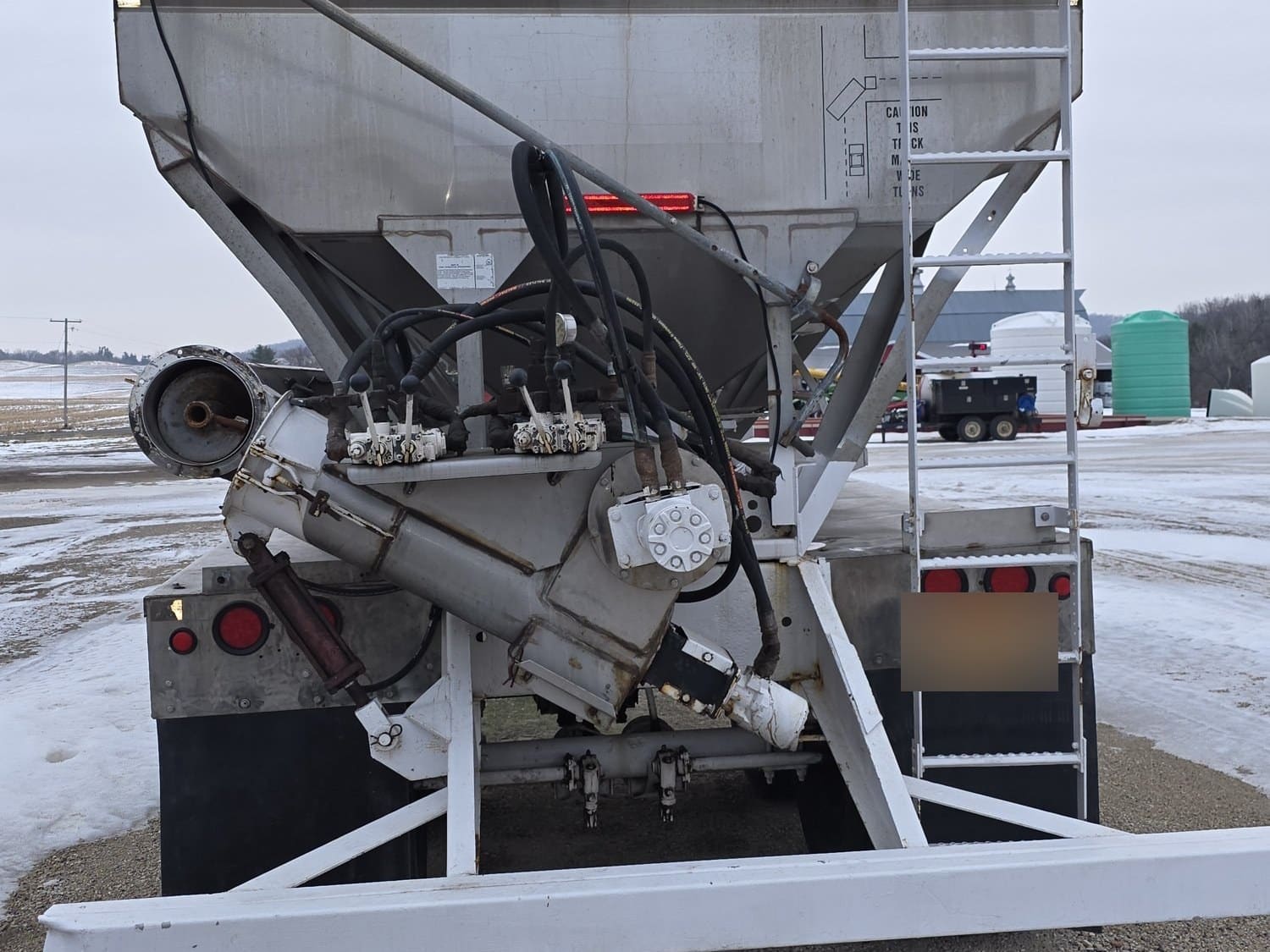 rayman-trailer-4w Ray-Man Stainless Fertilizer Tender Trailer